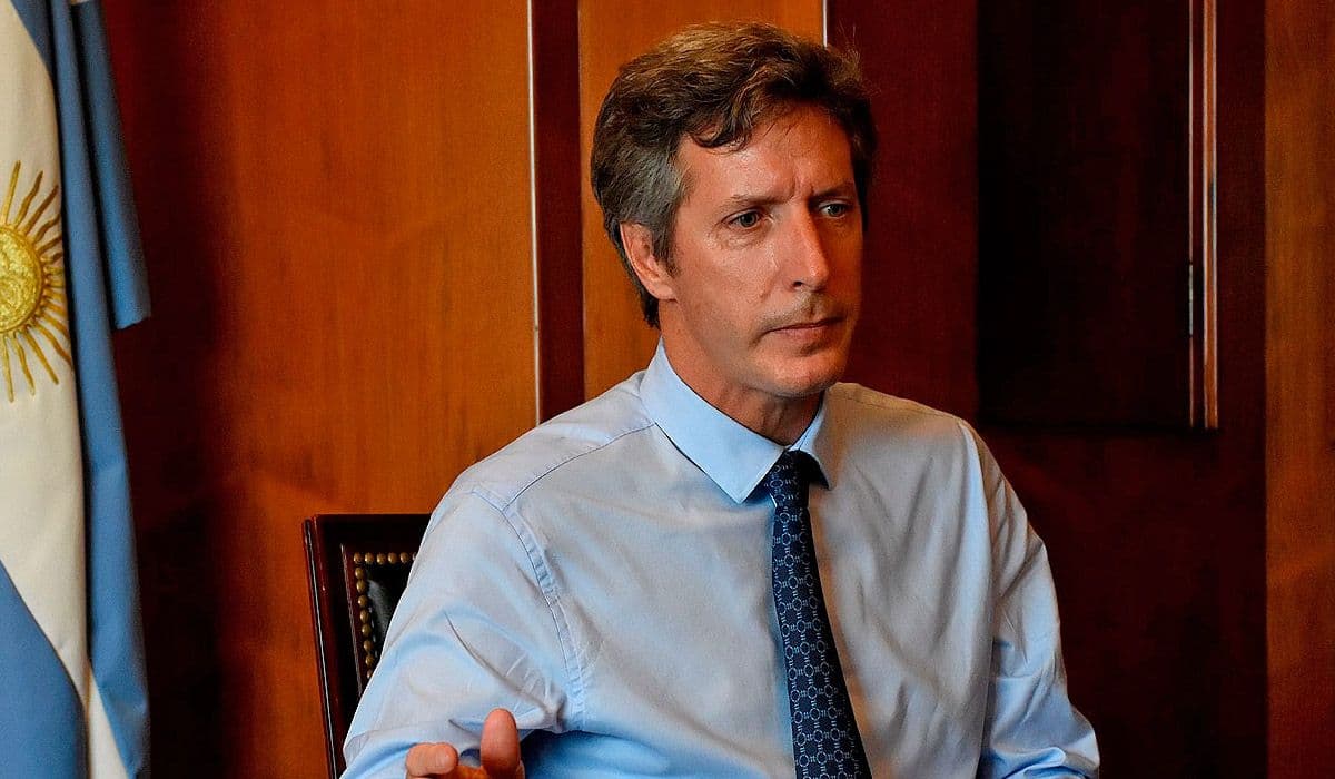 ¡Vende Campeón! El BCRA se quema 380 millones del FMI para tapar la corrida del dólar