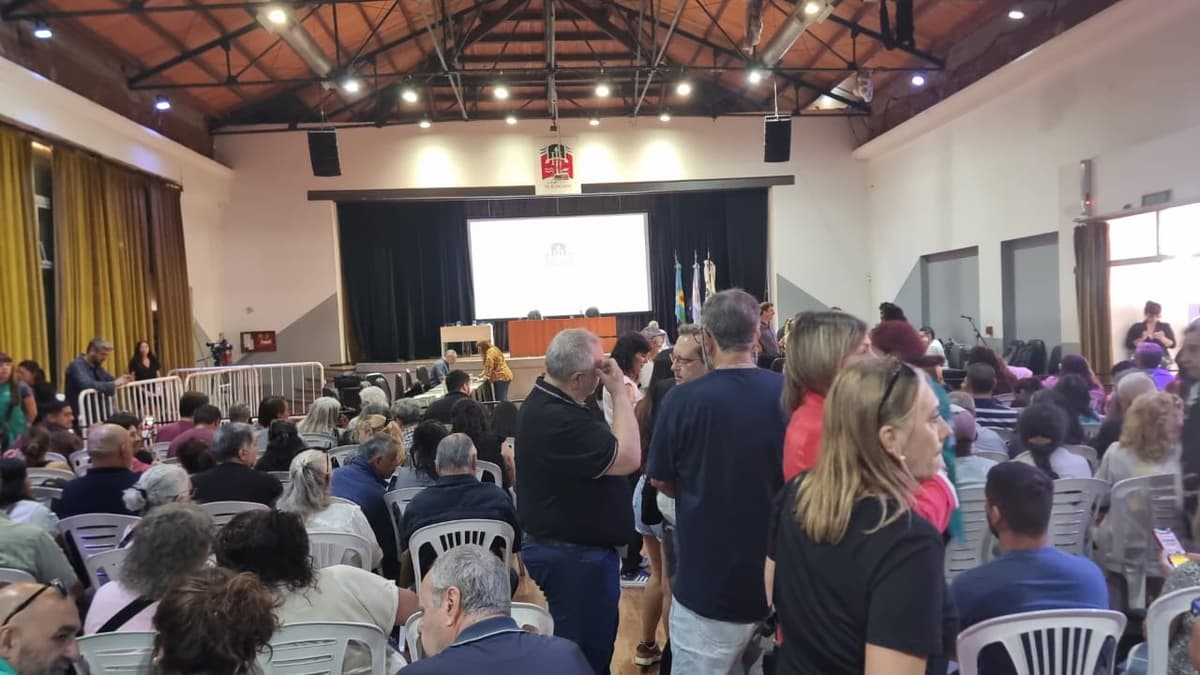 Hurlingham acelera un cambio del Código Urbano para beneficiar a dos concejales, sin estudio ambiental