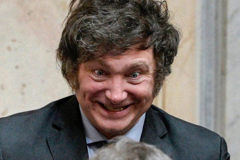 Nota de aplazo - La encuesta que expone el desgaste de Milei tras 800 días de gestión